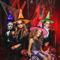 Pikkukuva 4 / 7: Mub- Halloween-asusteet Juhlat Sisä- ja ulkotilojen pihapuun koristeet Halloween-riippuvat valaistut noidanhattukoristeet Lighted Purple