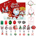Pikkukuva 6 / 8: 24 kpl Joulu Advent Kalenteri Countdown Blind Box Set DIY Helmi Riipus Joulu Rannekoru .C E