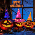 Pikkukuva 3 / 7: Mub- Halloween-asusteet Juhlat Sisä- ja ulkotilojen pihapuun koristeet Halloween-riippuvat valaistut noidanhattukoristeet Lighted Orange