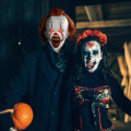 Pikkukuva 3 / 5: Pelottava Se Pennywise Creepy Clown Mask Clown Headgear Cosplay-koristeluun -a Smile Without Light
