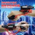 Miniatyrbilde 3 av 3: Mub- Spiderman Water Gun Launcher Launcher skyter jethandskar for å feste seg på vegger