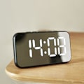 Miniatyrbild 2 av 5: Stor skärm LED digitala väckarklockor Elektronisk spegelklocka Snooze-funktion Red