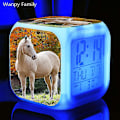 Miniatyrbild 1 av 5: Running Horse Väckarklocka 7 Färg Glödande Led Digital Väckarklocka Barnleksaker Multifunktion Lysande Färgbyte Klockor Reloj Light yellow