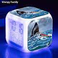 Miniatyrbild 1 av 5: Shark Alarm Clock 7-färgad glödande digitala klockor Barn Baby Sovrum Multifunktion Små nattljus B Gold