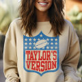Miniatyrbild 1 av 5: Taylors Version Football Sweatshirt, Tay Swift Football, Nfl Tay's Version, Swift Merch, Football Sunday, Football Swift, Taylor Shirt Red M