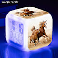 Miniatyrbild 1 av 5: Running Horse Väckarklocka 7 Färg Glödande Led Digital Väckarklocka Barnleksaker Multifunktion Lysande Färgbyte Klockor Reloj Gold