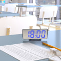 Miniatyrbild 1 av 2: Ny Creative Mobiltelefon Laddningsspegel Elektronisk Sleepy Alarm Clock Led Display Hotellklocka F