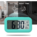Miniatyrbillede 3 af 4: Digitalt batterivækkeur til soveværelse, LCD-display sengevækkeur med snooze