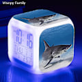 Miniatyrbild 1 av 5: Shark Alarm Clock 7-färgad glödande digitala klockor Barn Baby Sovrum Multifunktion Små nattljus B Chocolate
