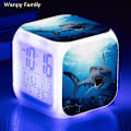 Miniatyrbild 1 av 5: Shark Alarm Clock 7-färgad glödande digitala klockor Barn Baby Sovrum Multifunktion Små nattljus B Purple