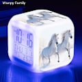 Miniatyrbild 1 av 5: Running Horse Väckarklocka 7 Färg Glödande Led Digital Väckarklocka Barnleksaker Multifunktion Lysande Färgbyte Klockor Reloj Orange