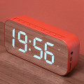 Miniatyrbillede 1 af 4: Multifunktionelt LED Digital Vækkeur, Azultooth Højttaler red