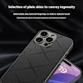 Pikkukuva 2 / 5: GKK iPhone 16 Pro -kotelo, tekstuuroitu PU-nahkapäällysteinen TPU+PC sormenjälkiä hylkivä puhelinkotelo - Harmaa Multicolor Titanium Grey