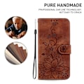 Miniatyrbillede 5 af 5: Til Samsung Galaxy S23 FE Præget Lily Blomst Smartphone Etui PU Læder Standpung Cover Multicolor Style E