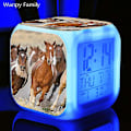 Miniatyrbild 1 av 5: Running Horse Väckarklocka 7 Färg Glödande Led Digital Väckarklocka Barnleksaker Multifunktion Lysande Färgbyte Klockor Reloj light green
