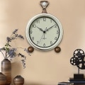 Miniatyrbild 2 av 3: Larm C, Retro Non-tic Bord C Manövrerad S Larm C Med Quartz , Skrivbord C För sängar R ()
