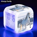Miniatyrbild 1 av 5: Running Horse Väckarklocka 7 Färg Glödande Led Digital Väckarklocka Barnleksaker Multifunktion Lysande Färgbyte Klockor Reloj Green