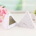 Miniatyrbild 5 av 5: Digital LED-väckarklocka 7 färger Ändra nattljus Tid Temperatur Display Pyramid Form Skrivbordsklocka