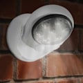 Miniatyrbild 1 av 5: LED-sensorlampa med rörelsesensor &amp; 360 graders vinkel