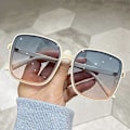 Pikkukuva 2 / 5: Muotisuunnittelijan neliönmuotoiset aurinkolasit naisille, retro vintage gradientti aurinkolasit naisille, kirkas linssi, musta valkoinen Oculos De Sol Leopard other