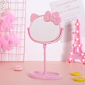 Miniatyrbillede 1 af 5: Bordsspejl, Kitty Cat Form - Kawaii & Vanity Makeup Spejl Til Dig I Badeværelset Eller Soveværelset - Pink, Fødselsdagsgave Til Hello Kitty Fans