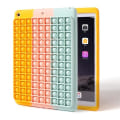 Miniatyrbillede 1 af 4: Cover med Pop it legetøj til iPad 10.2\", Regnbue