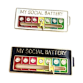 Miniatyrbild 6 av 8: Min sociala batteri emalj brosch rolig ny emotionell uttryck White