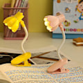 Miniatyrbilde 3 av 5: Skrivebordslampe, 360 graders rotasjon, klips-på-lampe, bærbar leselampe, klemme på skrivebord/bord/køyeseng/skap, hjemmebelysning Yellow A