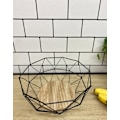 Miniatyrbillede 2 af 4: Sort geometrisk metaltråd træbase dekorativ opbevarings-/displaykurv frugtskål