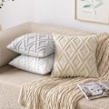 Miniatyrbilde 5 av 5: Set med 2 putetrekk, dekorative puter, ullputetrekk, fløyelpelsputer, boho dekorative puter, 45 x 45 cm, beige