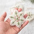Miniatyrbillede 5 af 8: e Julefilt Snefnug Vedhæng Pentagon Juletræ Hjerte A6