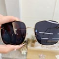 Miniatyrbilde 6 av 8: Versjon av Square Metal Frame Gradient Color Solbriller Men And 02