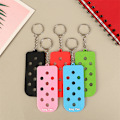 Miniatyrbilde 4 av 5: 1 stk Gummi nøkkelring med hull DIY nøkkelring for Clogs Charms K Red