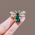 Miniatyrbillede 5 af 8: Vintage Little Bee Brocher Til Kvinder Tøj Frakke Smykker Par Green