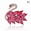 Pikkukuva 1 / 8: Alloy Crystal Swan rintakoru Crystal Animal rintakorut Puku kaulus P A1