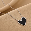 Miniatyrbilde 6 av 8: Ikke falme Hvitt Svart Shell Heart Rustfritt stål anheng Nec A2