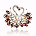 Miniatyrbilde 1 av 5: e Crystal Pearl Swan brosjer for kvinner bryllup smykker Vintage Purple