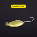 Miniatyrbillede 1 af 8: Enkelt krog Scoop-formet roterende spinner pailletter Fiskeaborre golden 3.5g