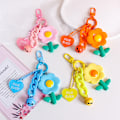 Miniatyrbilde 3 av 8: Candy Color Nøkkelringer For Bag Kvinner Søt Flower Pendant Car Ke A22