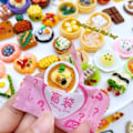Miniatyrbillede 6 af 8: 100 stk. Blinde Tomme Pose Legetøj Tegneserie Miniature Dyr DIY Ornament Red S