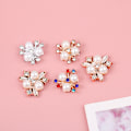 Miniatyrbilde 6 av 8: 10 stk Perle Blomster Rhinestone Knapper Glitrende Krystall Hårnål B