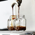 Miniatyrbilde 4 av 8: Mini Krukke for Syltetøy Honning Bærbar Lekkasjesikker Kaffe Melk Juice Bot 1PC