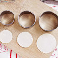 Miniatyrbilde 6 av 7: 3 størrelse rustfritt stål runde dumplings wrappers molds ter Maker 8.5cm