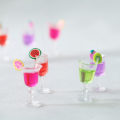 Miniatyrbilde 6 av 8: 4 stk 1:6 Dukkehus Miniatyr Frukt Cocktail Drikkekopp Modell Ki