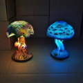 Pikkukuva 7 / 8: Vintage lasimaalaussarjan lamput Mushroom Snail Octopus A5