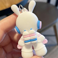 Pikkukuva 7 / 8: Space Astronaut avaimenperä sarjakuva riipus PVC avaimenperä Bunny B Blue