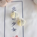 Miniatyrbilde 5 av 5: e tegneseriebrosje liten katt fisk og bi brosje ryggsekk genser A3