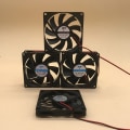 Miniatyrbillede 4 af 8: DC børsteløs blæser Computerkabinet Køleblæser 5V 12V 24V Leje C DC8025 24V