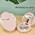 Miniatyrbilde 7 av 8: 1 boks mini syboks Husholdningsknapp saksestift Oppbevaringsboks T Red Heart-shaped
