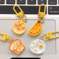 Miniatyrbilde 3 av 8: e Frokost tallerken anheng Moro Simulering Play Keychain Creativ A4